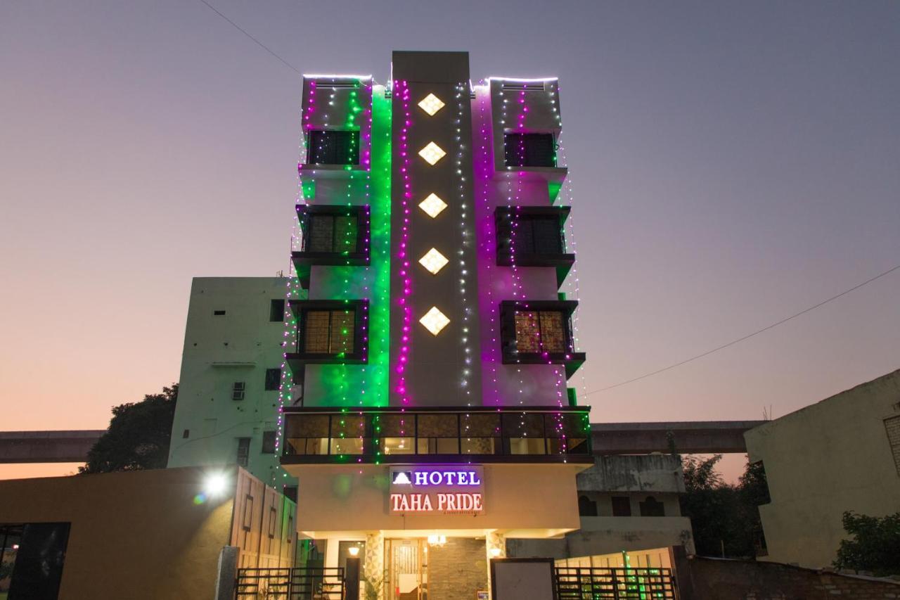 Oyo 10254 Hotel Taha Pride Nagpur Eksteriør bilde